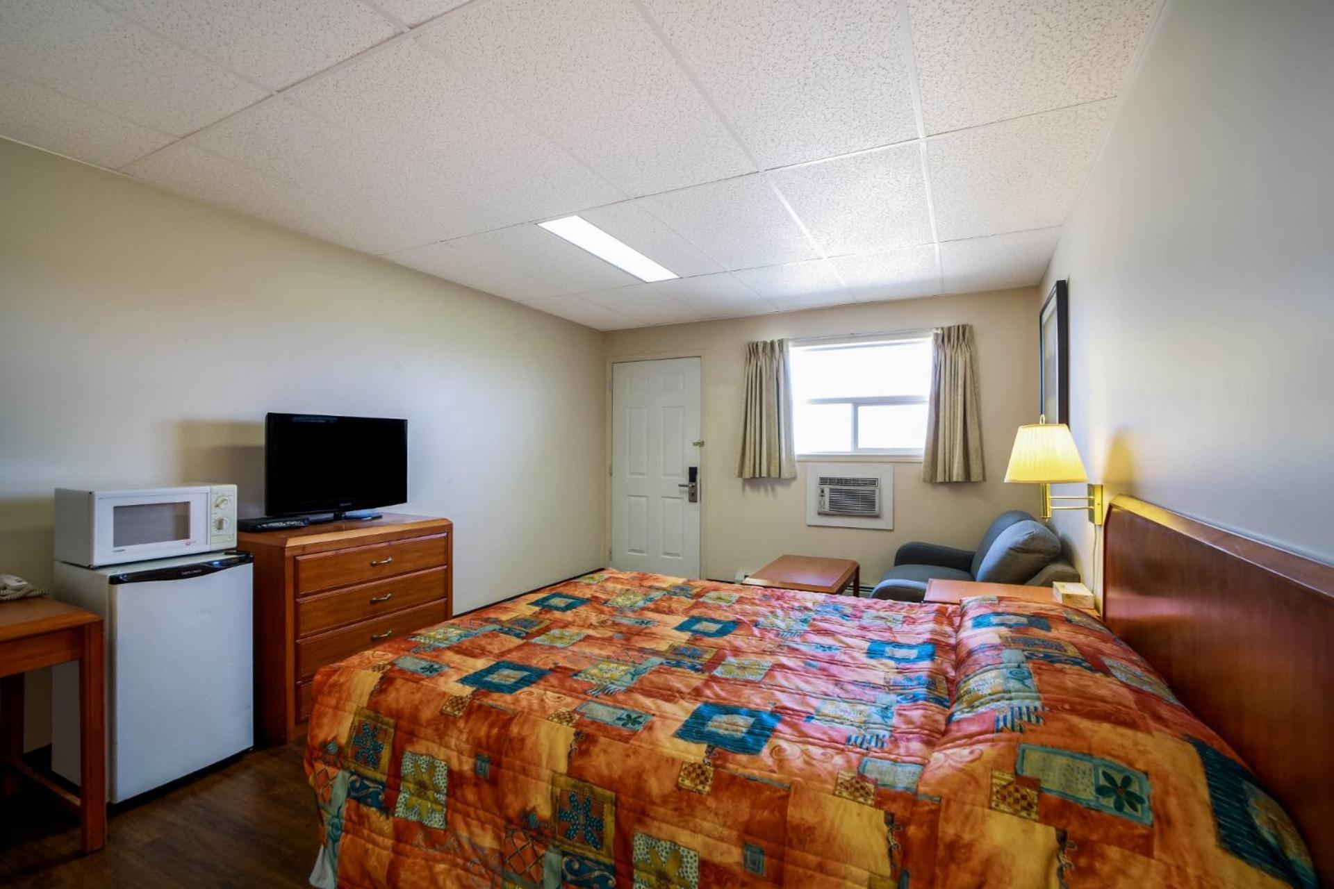 Canadas Best Value Inn Fort St John Fort St. John Exterior foto