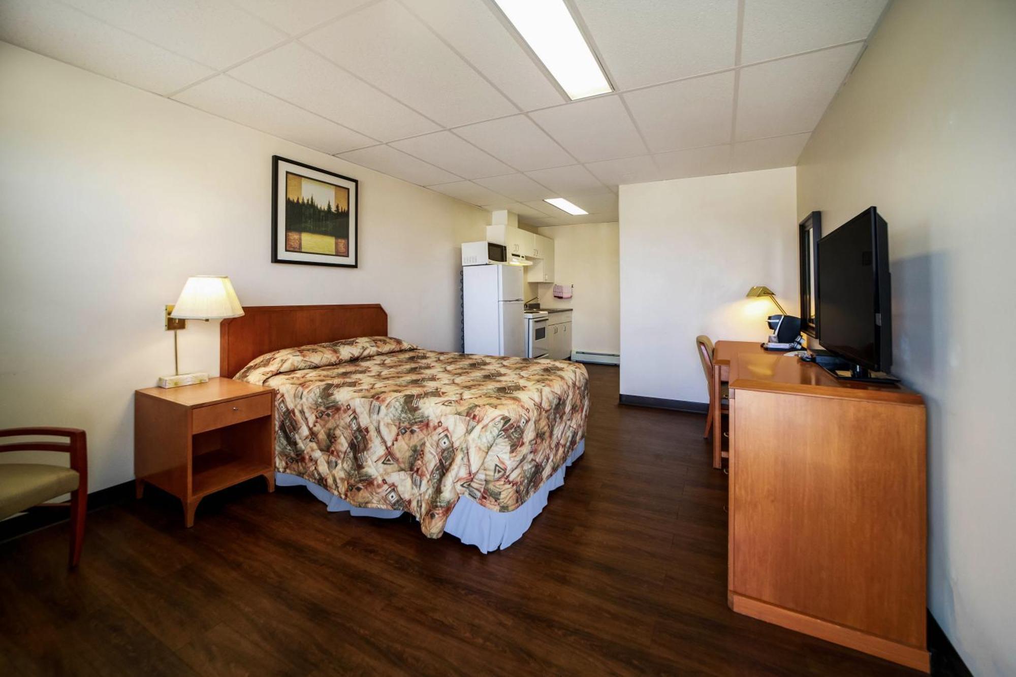 Canadas Best Value Inn Fort St John Fort St. John Exterior foto